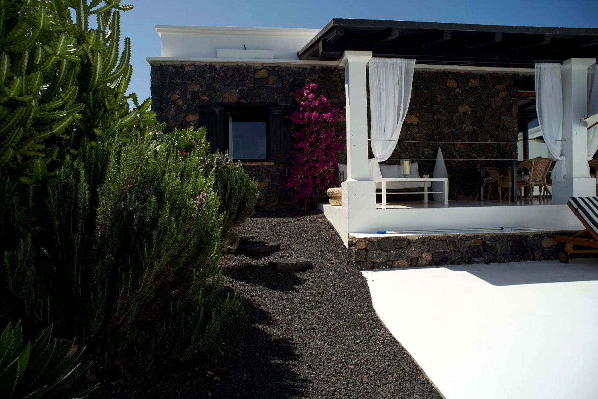 Unique Homes Lajares (Adults Only) لاجاريس الغرفة الصورة